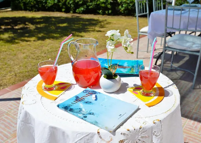 Izzhome Nora Beach