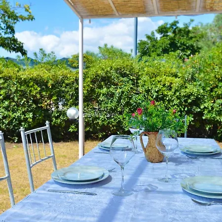 IzzHome Nora Beach Pula Exterior foto
