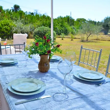 IzzHome Nora Beach Pula Exterior foto