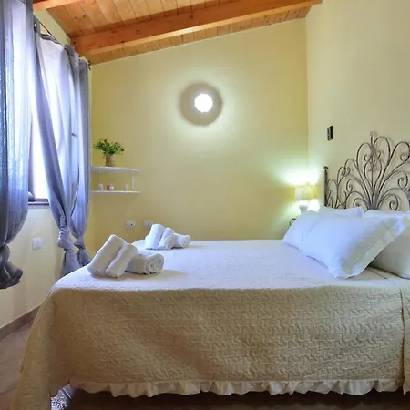 IzzHome Nora Beach Pula Exterior foto